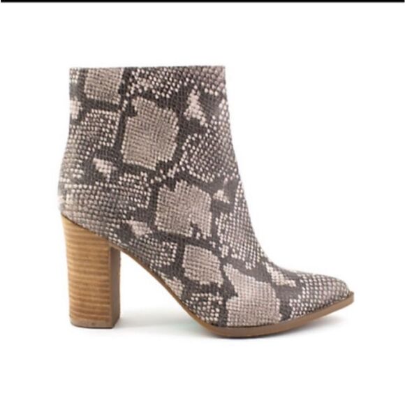 Carlos By Carlos Santana Snakeskin Printed Booties - Picture 7 of 7